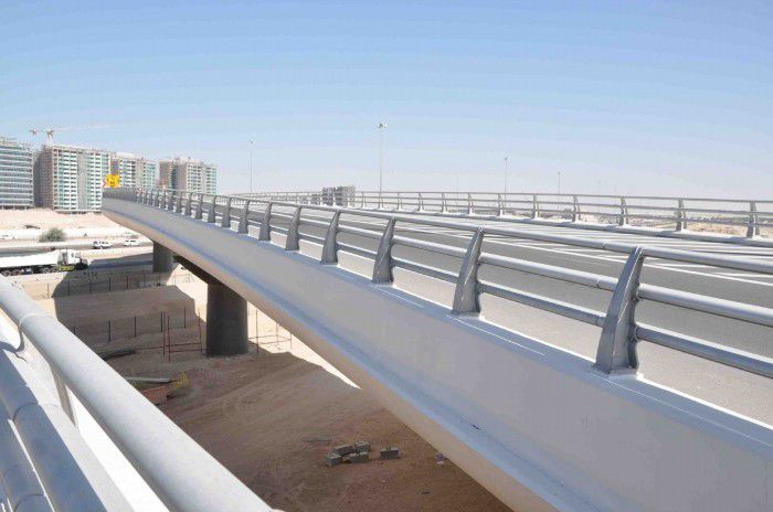 鋁合金防撞護欄